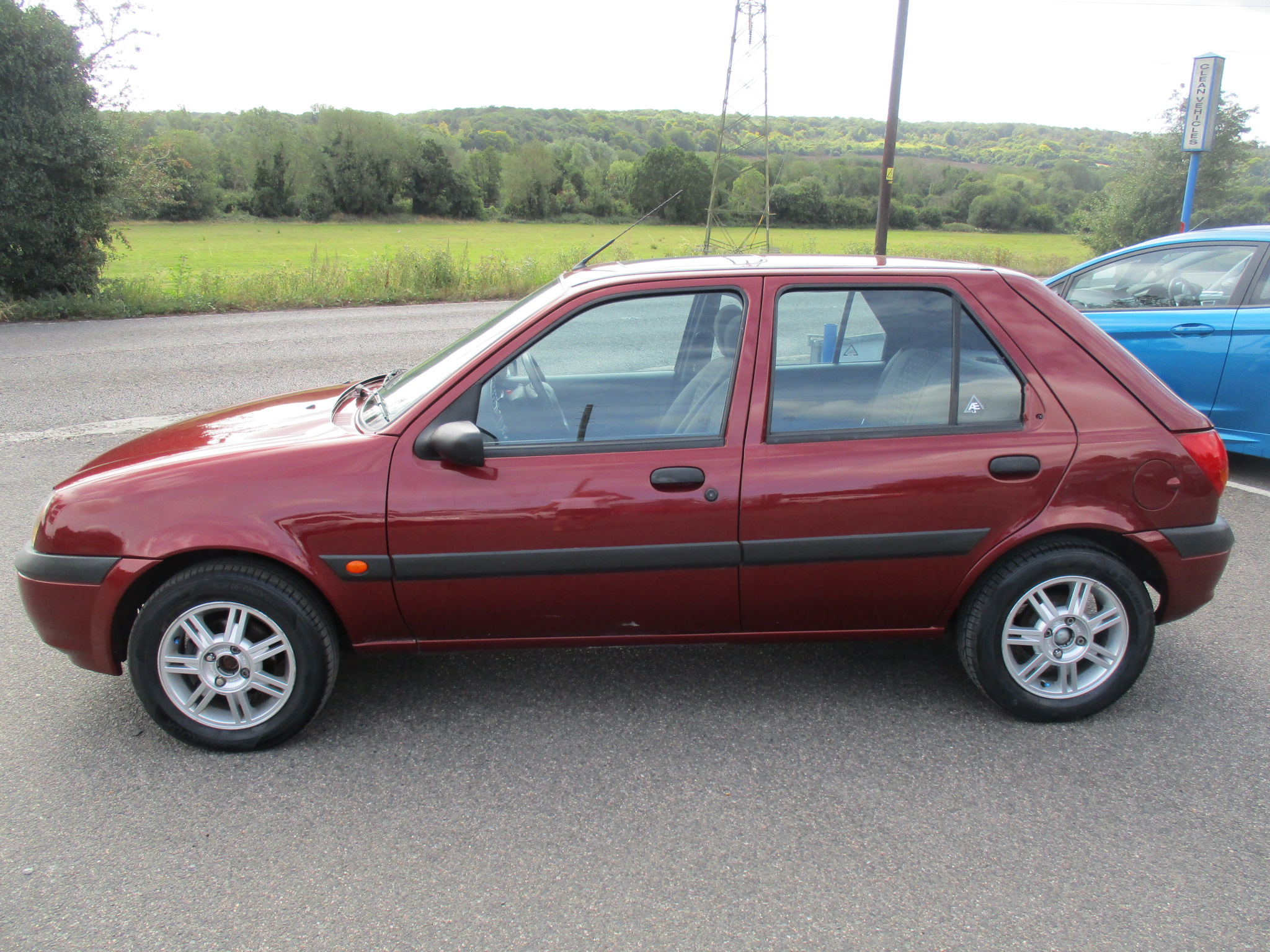 FORD FIESTA 1.3 FLIGHT 2001